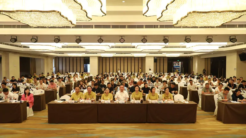EE5A0424(1)_副本.jpg
